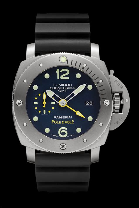 Panerai Luminor Submersible .